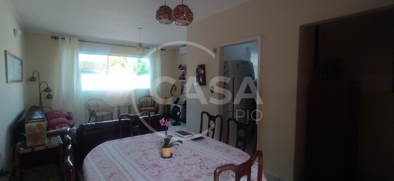 Casa á Venda em Peruibe