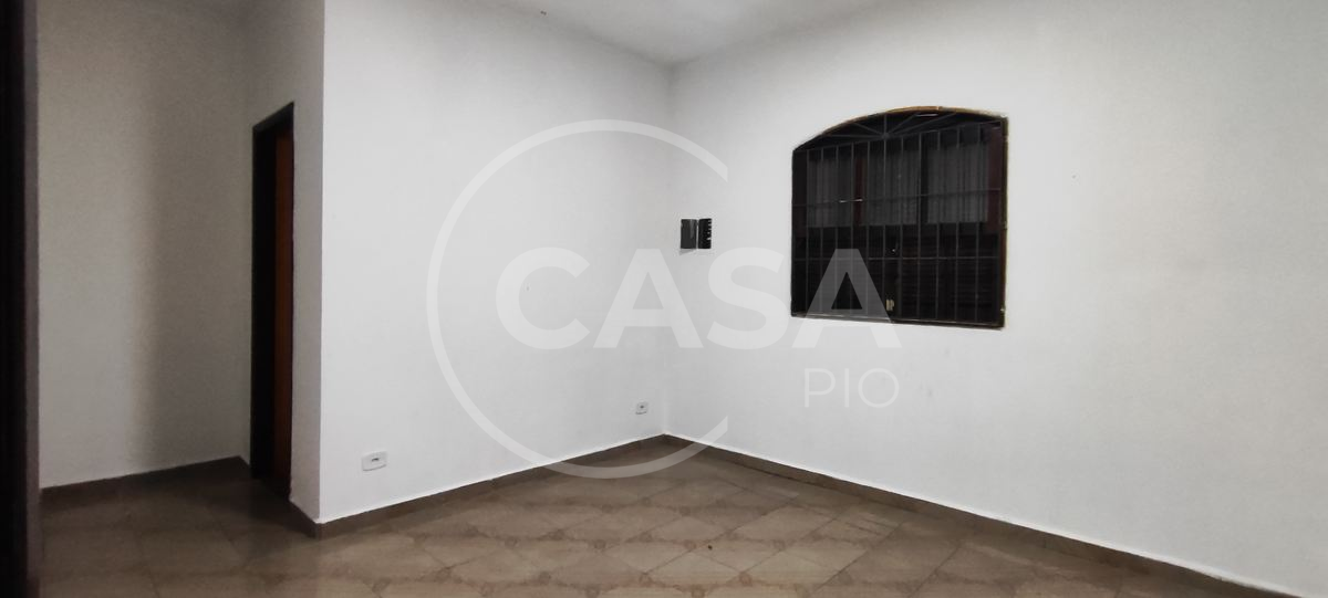 Casa a 600 m da praia em Peruibe