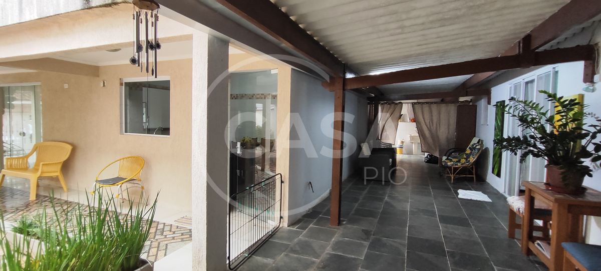 Casa á venda em Peruibe a 600 m da praia!