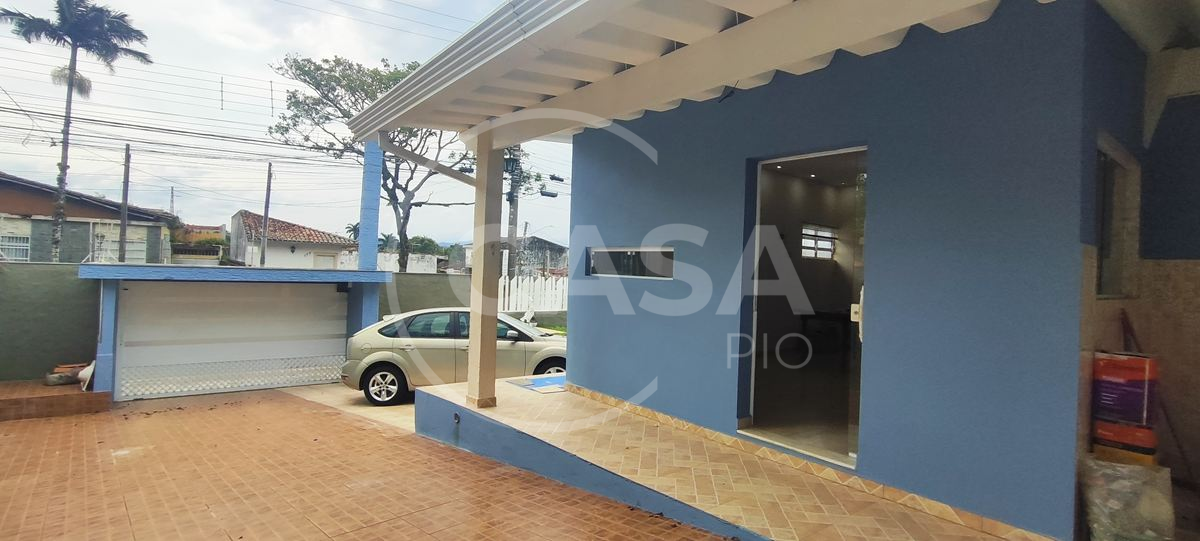 Casa no centro de Peruibe