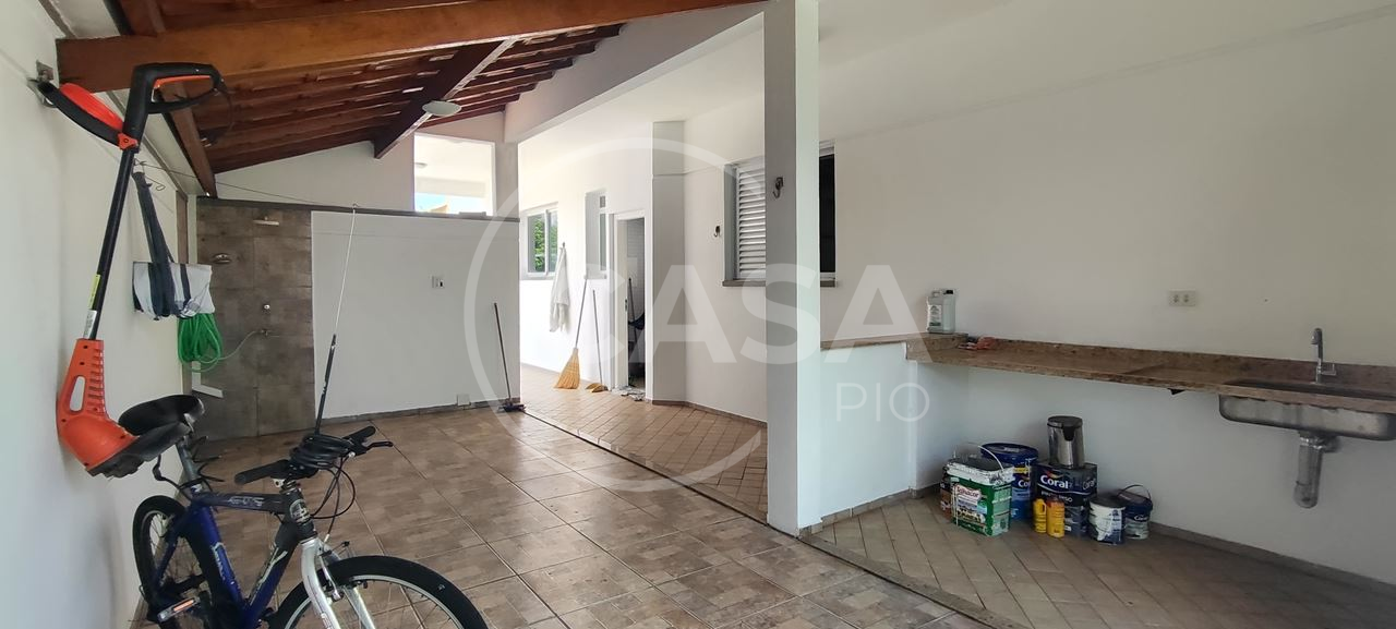 Casa a 400 m da praia em Peruibe