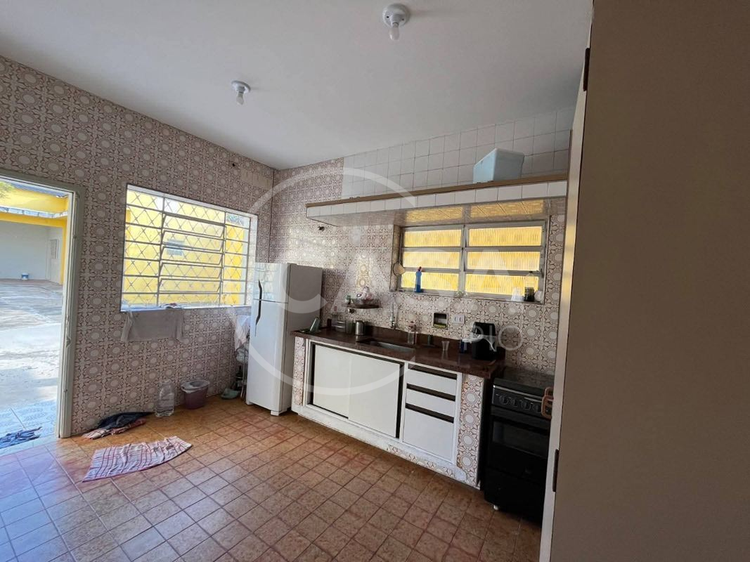 Imóvel disponível para locação.