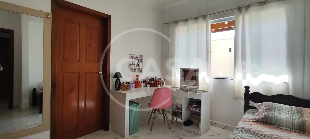 Sobrado à venda em condomínio